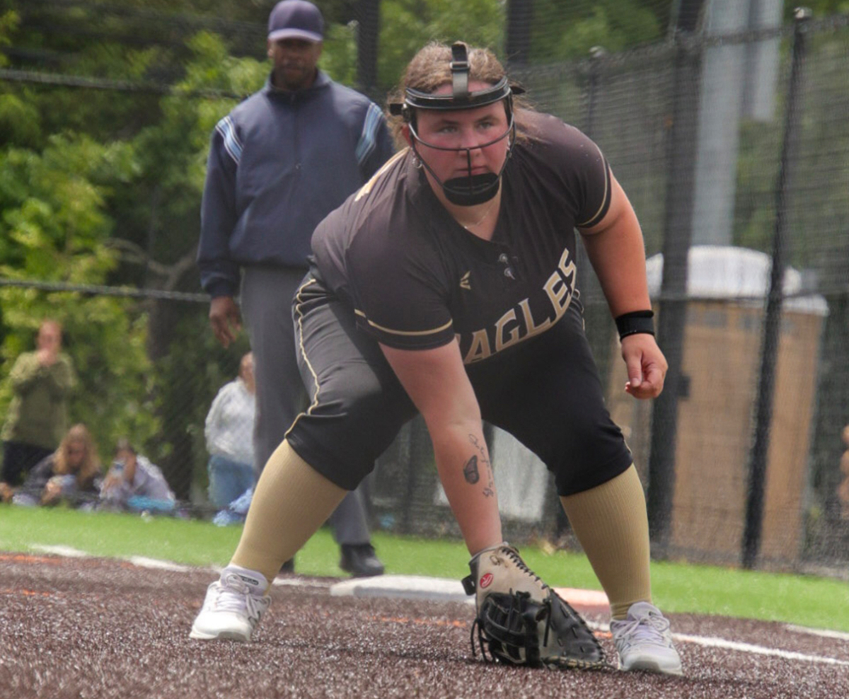 HER FATHER’S DAUGHTER: Trumbull’s Maren Jones Lost Her No. 1 Fan, But Found A Future In Helping Others