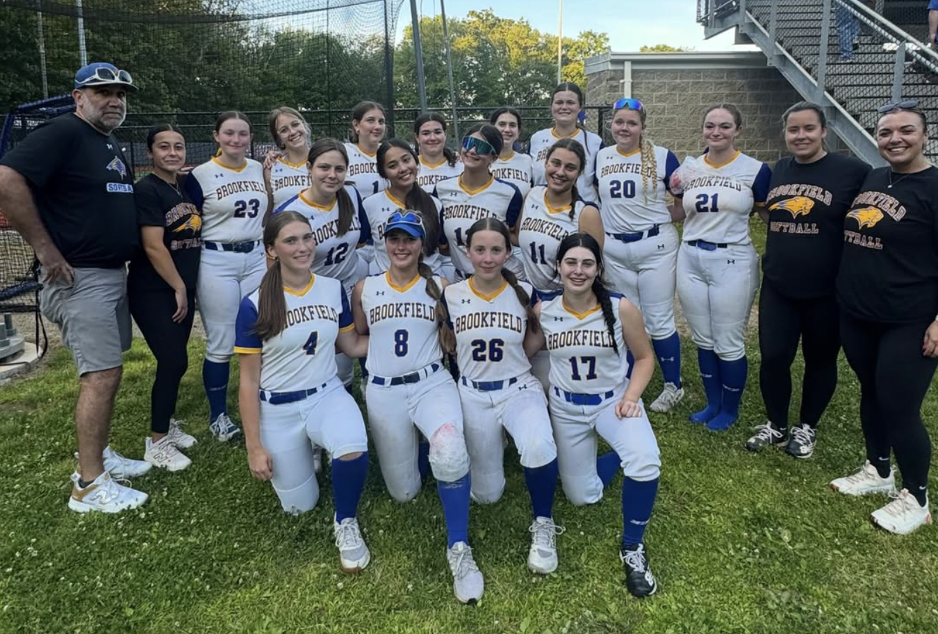 CLASS L SEMIFINALS: Brookfield Wins Marathon Battle, Will Meet League Rival New Milford In State Title Game